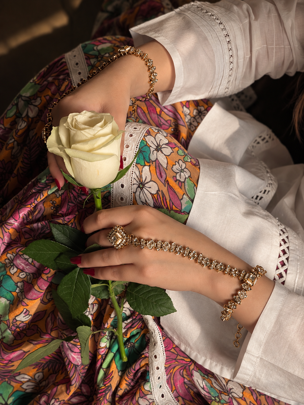 Raqs Hand Harness